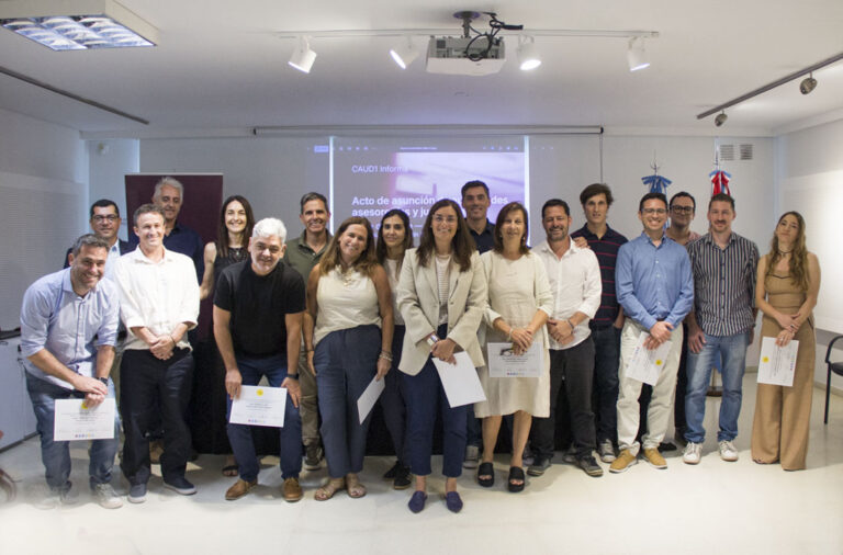 Se realizó el Acto de Asunción de Autoridades del CAUD1 para el período 2026–2027